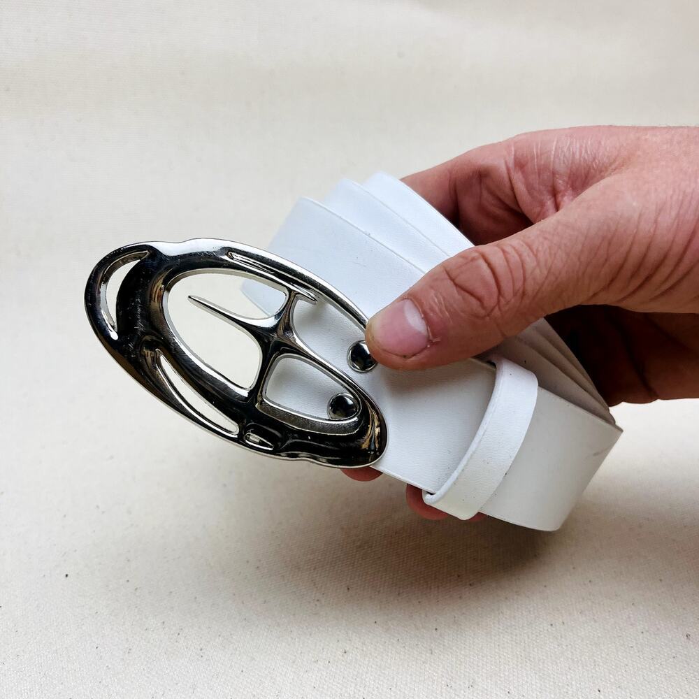 y2k 2000s chrome star futuristic emblem white and silver grunge emo belt